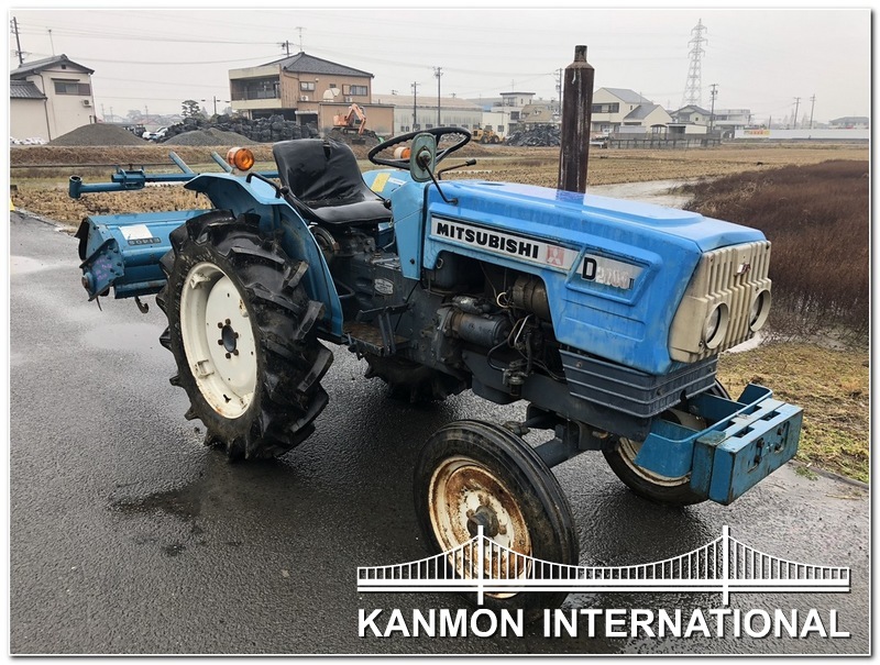 UsedJapaneseTractors.jp : MITSUBISHI D2000 II 2WD